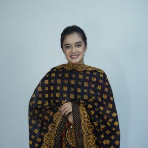 Elegant Black & Gold